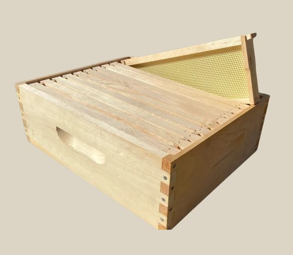 Expansion Kit, Medium, Assembled, with 10 Frames with Waxed Plastic Foundations