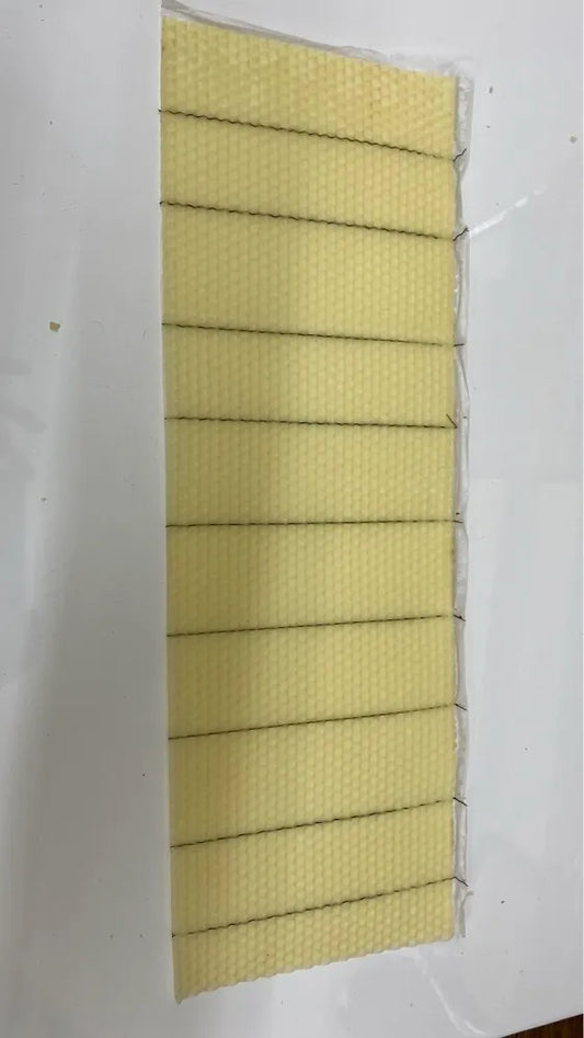 Crimp Wire Wax Foundation, Medium